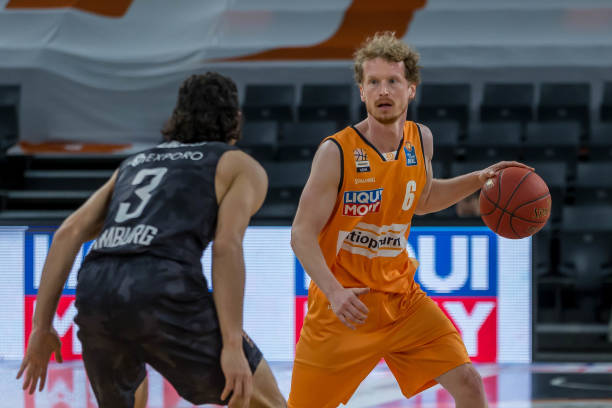 结在国家队 结在国家队