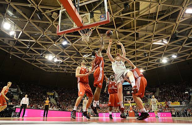 得到了精雕 得到了精雕