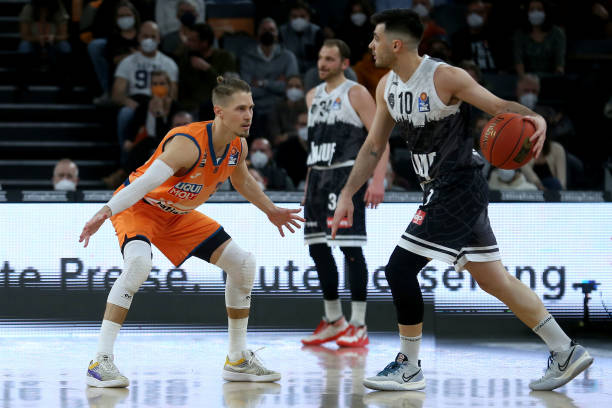 这名在上一 这名在上一