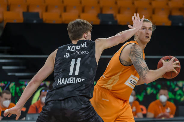 续航冠军梦 续航冠军梦